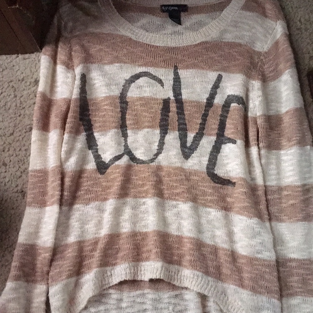 LOVE sweater top